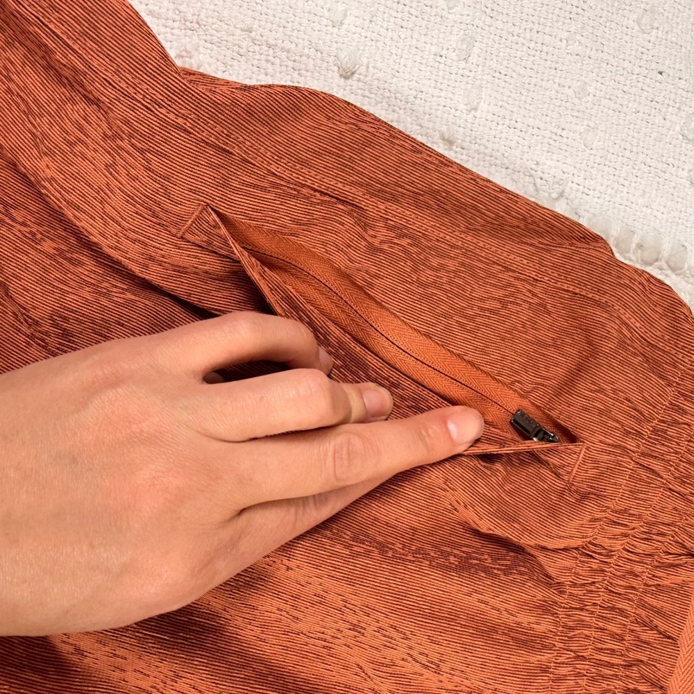 Athleta Echo Shorts High Waist Burnt Orange Rust Woodgrain‎ Size 6 Hiking Travel - Picture 5 of 10